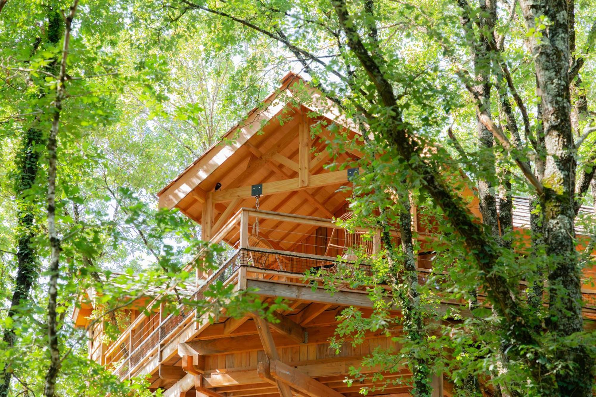 Dolce Et Cabane Berat Exterior photo
